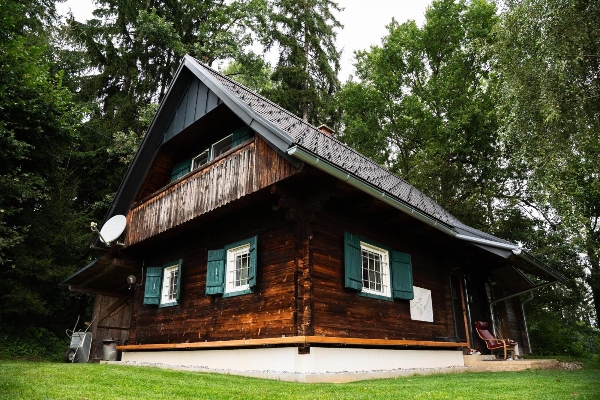 Gregor'S Ferienhaus Im Wald Edelschrott Exterior photo