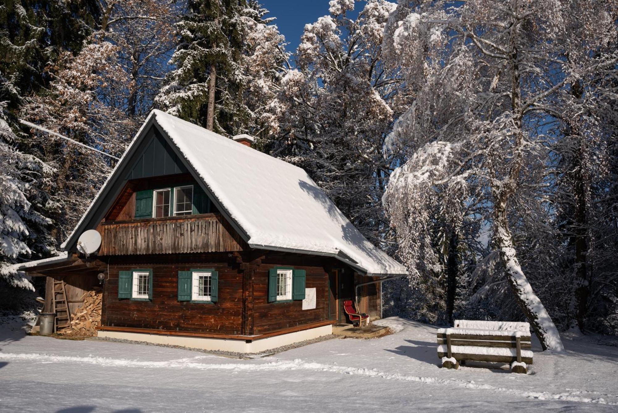 Gregor'S Ferienhaus Im Wald Edelschrott Exterior photo